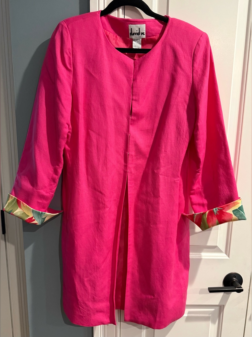 David N. Bright Pink Long Blazer or Lightweight Coat w/ Floral Cuff Vintage
